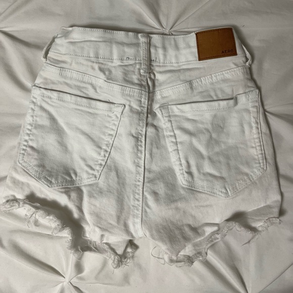 Aeropostale - White Jean Shorts - Picture 3 of 5